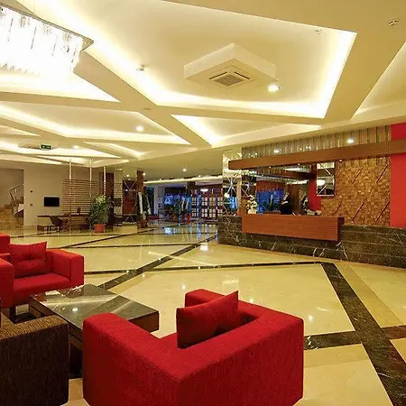 Commodore Elite & Ultra (adults Only) Semesteranläggning (resort) 5*