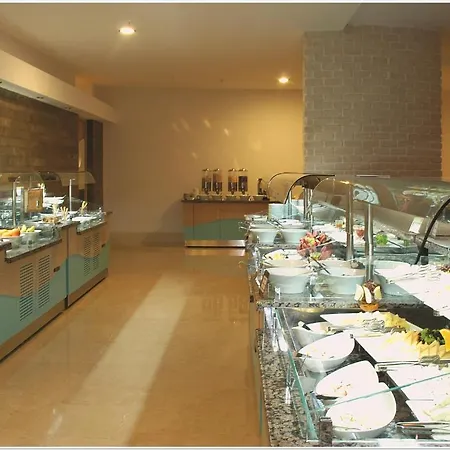 Feriested Commodore Elite & Ultra (adults Only) 5*